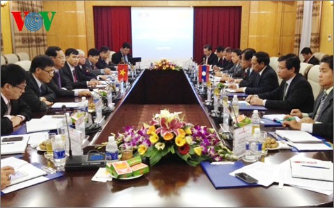 Thủ tướng Nguyễn Tấn Dũng tiếp Tổng Thanh tra Chính phủ Lào - ảnh 1